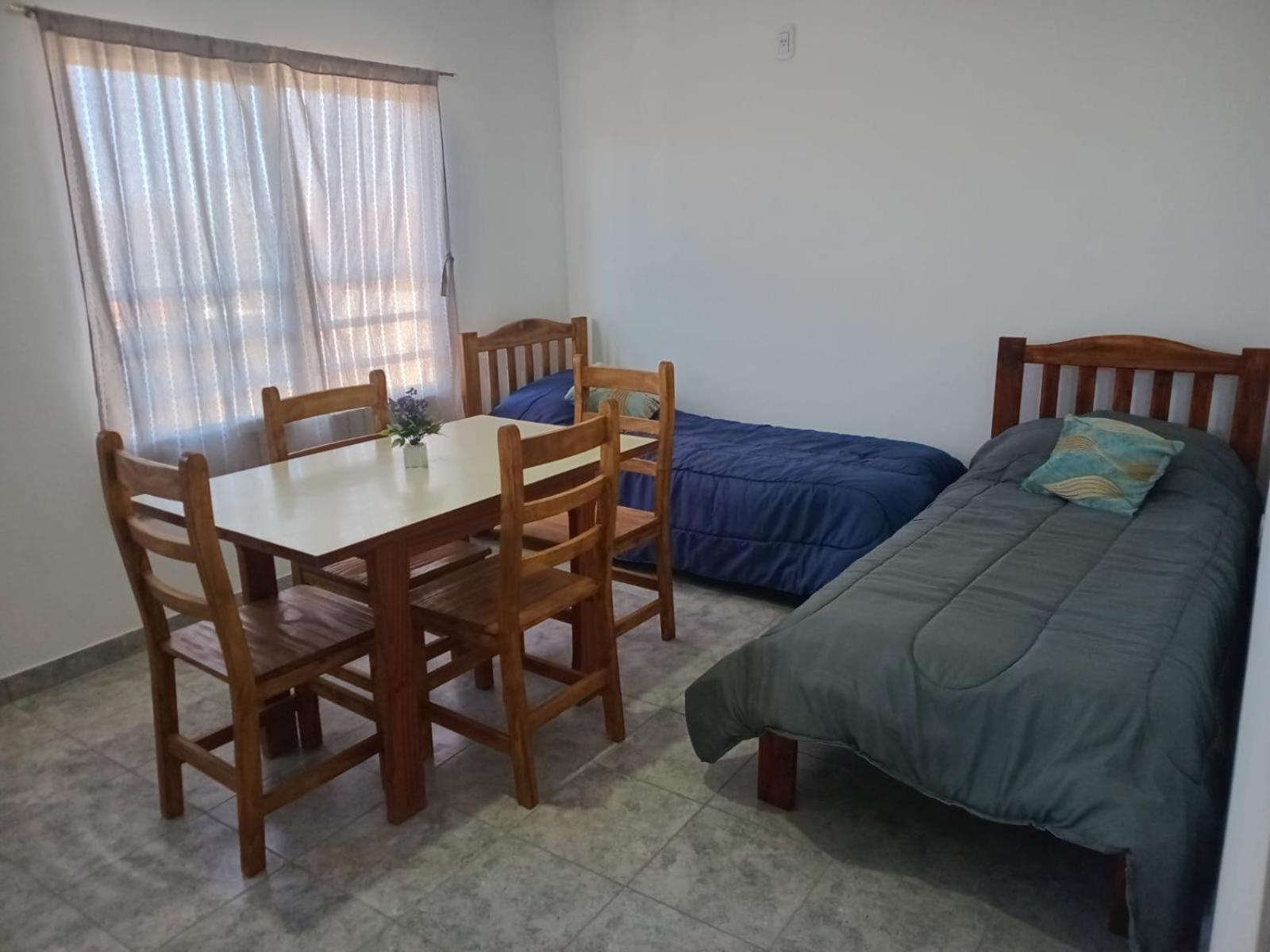 Departamentos Dos Pinos * San Jose (Entre Rios)